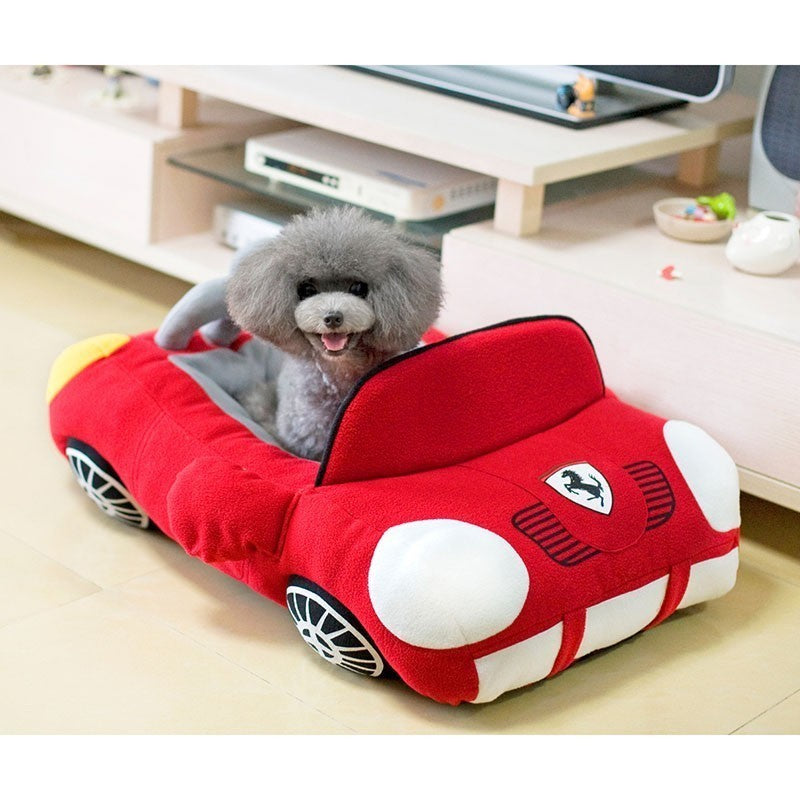 Car compartment for pet products by DC-THE CEO