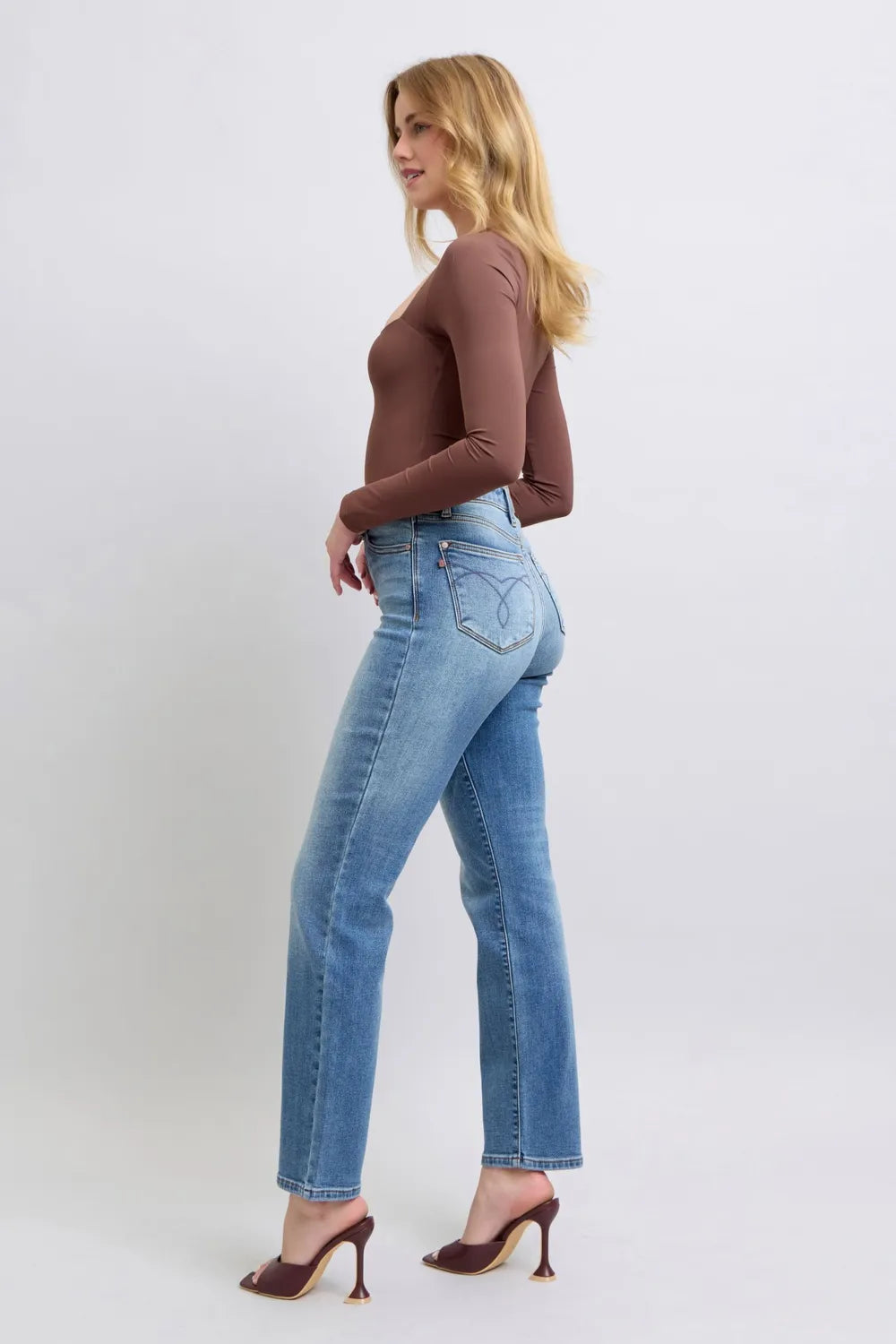Judy Blue Full Size Run Vintage Wash Thermal Straight Jeans by Trendsi